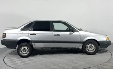 Volkswagen Passat 1990 года за 890 000 тг. в Караганда фото 4