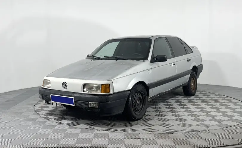 Volkswagen Passat 1990 года за 890 000 тг. в Караганда
