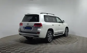 Toyota Land Cruiser 2016 года за 27 990 000 тг. в Алматы