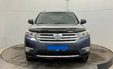 Toyota Highlander 2011 года за 11 500 000 тг. в Актобе фото 2