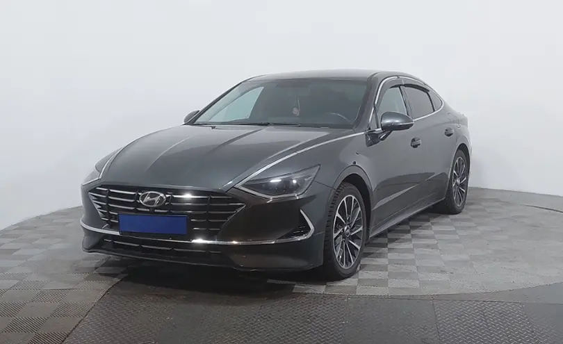 Hyundai Sonata 2021 года за 11 900 000 тг. в Астана