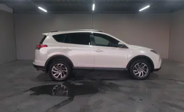 Toyota RAV4 2016 года за 11 490 000 тг. в Шымкент фото 4
