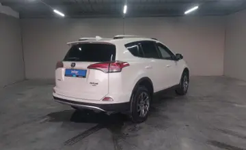Toyota RAV4 2016 года за 11 490 000 тг. в Шымкент