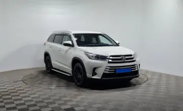 Toyota Highlander 2017 года за 16 590 000 тг. в Алматы фото 3