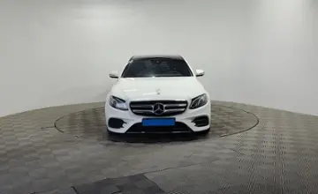 Mercedes-Benz E-Класс 2016 года за 15 555 555 тг. в Алматы фото 2