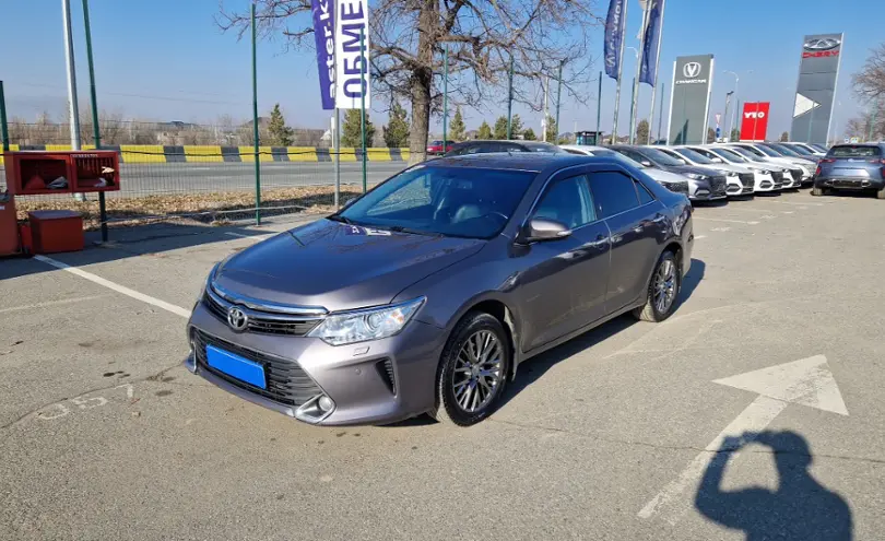 Toyota Camry 2015 года за 10 590 000 тг. в Талдыкорган