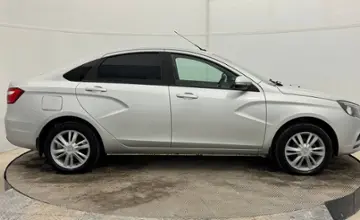 LADA (ВАЗ) Vesta 2018 года за 3 850 000 тг. в Актобе фото 4
