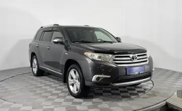 Toyota Highlander 2012 года за 11 590 000 тг. в Караганда фото 3