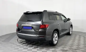 Toyota Highlander 2012 года за 11 590 000 тг. в Караганда