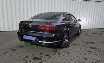 Volkswagen Passat 2013 года за 5 490 000 тг. в Алматы