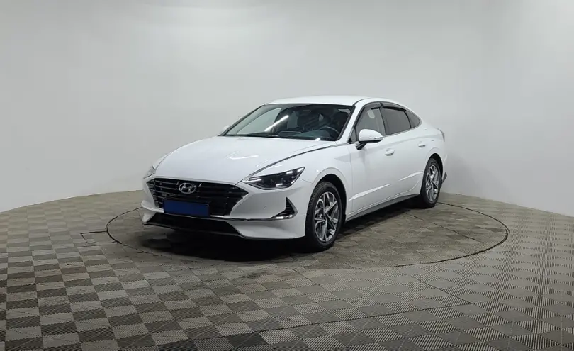 Hyundai Sonata 2023 года за 12 390 000 тг. в Алматы