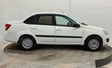 LADA (ВАЗ) Granta 2018 года за 1 800 000 тг. в Актобе фото 4