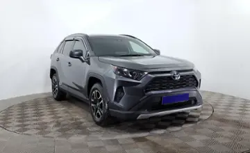 Toyota RAV4 2020 года за 11 990 000 тг. в Астана фото 3