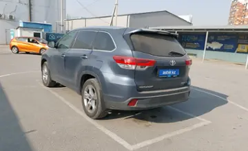 Toyota Highlander 2018 года за 17 990 000 тг. в Шымкент фото 4