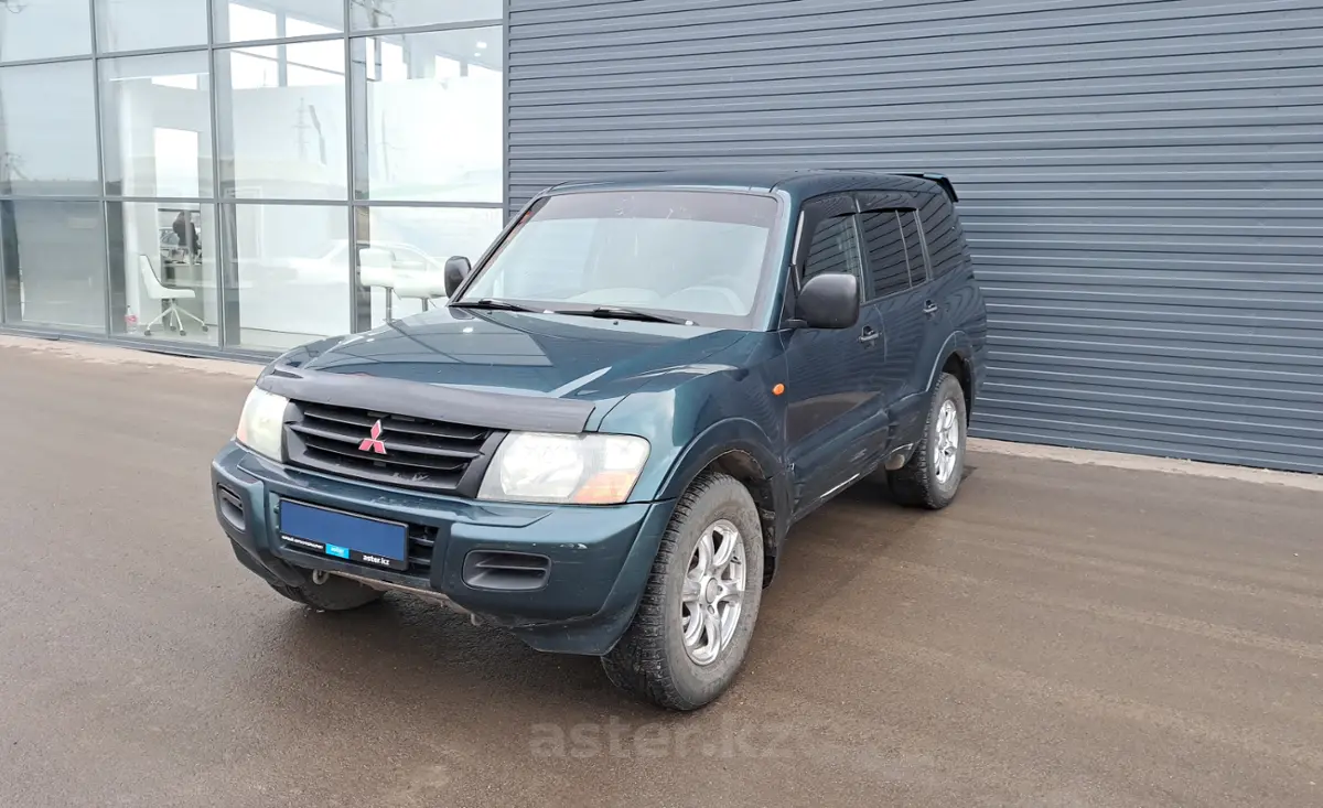 2002 Mitsubishi Pajero