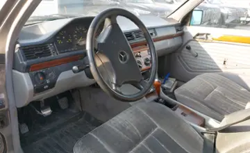 Mercedes-Benz W124 1991 года за 690 000 тг. в Шымкент фото 5