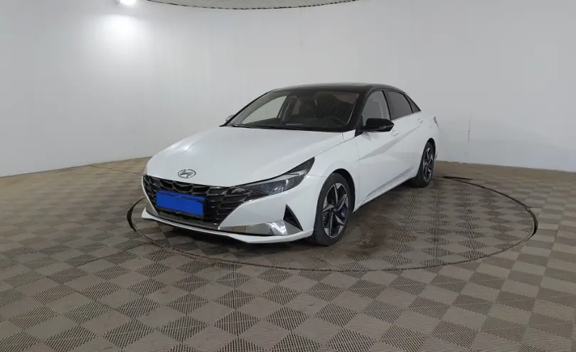 Hyundai Elantra 2023 года за 9 290 000 тг. в Шымкент