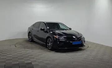 Toyota Camry 2020 года за 12 300 000 тг. в Алматы фото 3