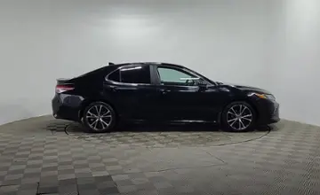 Toyota Camry 2020 года за 12 300 000 тг. в Алматы фото 4