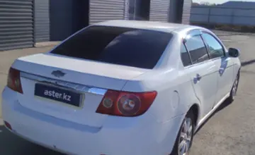 Chevrolet Epica 2007 года за 2 000 000 тг. в Петропавловск