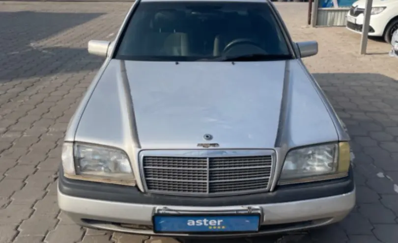 Mercedes-Benz C-Класс 1996 года за 2 000 000 тг. в Караганда фото 2