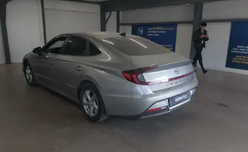 Hyundai Sonata 2019 года за 9 800 000 тг. в Астана фото 4
