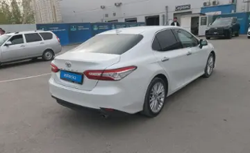 Toyota Camry 2018 года за 15 000 000 тг. в Шымкент фото 3