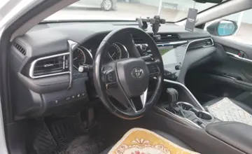 Toyota Camry 2018 года за 15 000 000 тг. в Шымкент фото 5