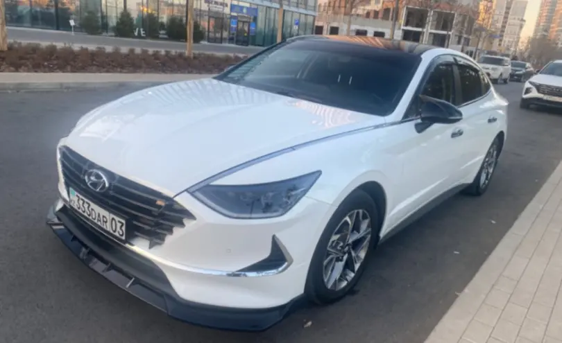 Hyundai Sonata 2021 года за 10 500 000 тг. в Астана