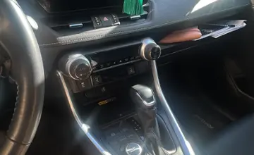 Toyota RAV4 2024 года за 23 000 000 тг. в Астана