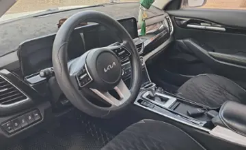 Kia Seltos 2023 года за 9 500 000 тг. в Астана фото 4