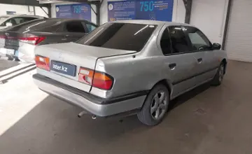 Nissan Primera 1993 года за 500 000 тг. в Астана фото 3