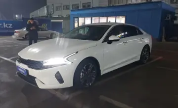 Kia K5 2022 года за 13 500 000 тг. в Алматы фото 1