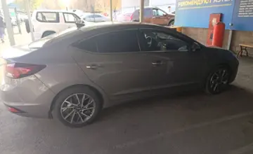 Hyundai Elantra 2020 года за 9 500 000 тг. в Алматы фото 4