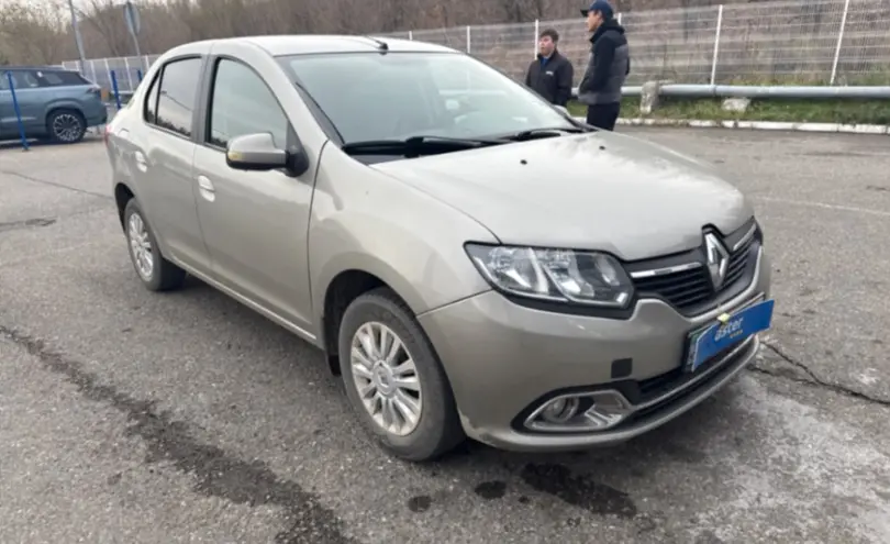 Renault Logan 2015 года за 3 500 000 тг. в Усть-Каменогорск фото 3