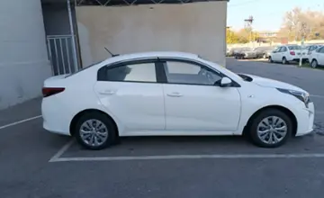 Kia Rio 2021 года за 8 000 000 тг. в Тараз фото 4
