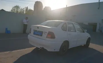 Volkswagen Polo 1999 года за 1 500 000 тг. в Шымкент фото 3