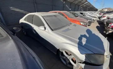 Mercedes-Benz S-Класс 2006 года за 5 000 000 тг. в Астана фото 4