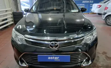 Toyota Camry 2014 года за 11 000 000 тг. в Астана фото 2
