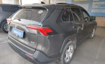 Toyota RAV4 2021 года за 12 000 000 тг. в Алматы