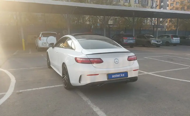 Mercedes-Benz E-Класс 2017 года за 20 000 000 тг. в Алматы фото 4