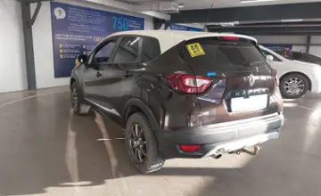 Renault Kaptur 2016 года за 6 500 000 тг. в Астана фото 4