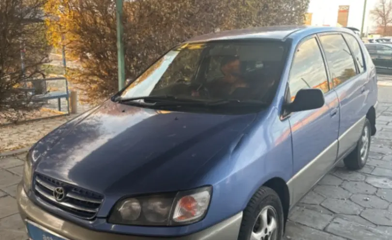 Toyota Ipsum 1997 года за 3 000 000 тг. в Талдыкорган