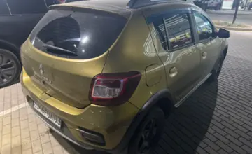 Renault Sandero 2015 года за 3 500 000 тг. в Астана