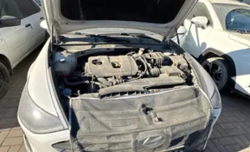 Hyundai Sonata 2019 года за 8 000 000 тг. в Астана фото 2