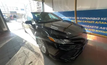 Toyota Camry 2019 года за 11 500 000 тг. в Астана фото 3