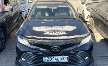 Toyota Camry 2019 года за 13 000 000 тг. в Астана фото 2