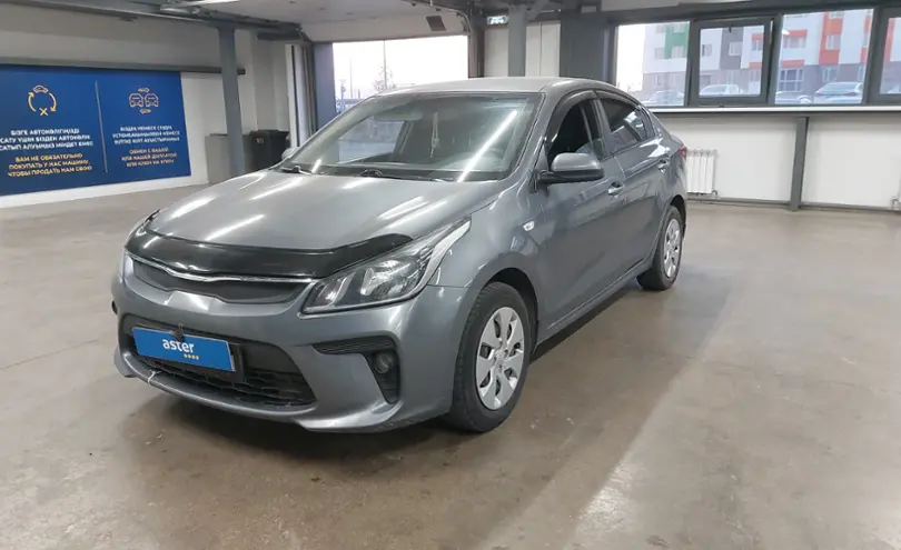 Kia Rio 2019 года за 7 500 000 тг. в Астана