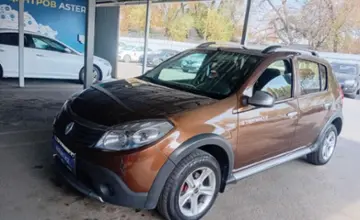 Renault Sandero 2013 года за 4 000 000 тг. в Алматы фото 1