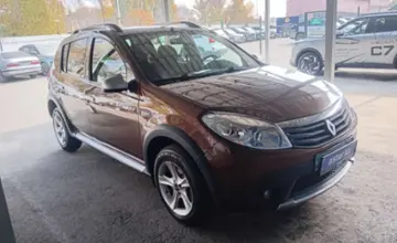 Renault Sandero 2013 года за 4 000 000 тг. в Алматы фото 3